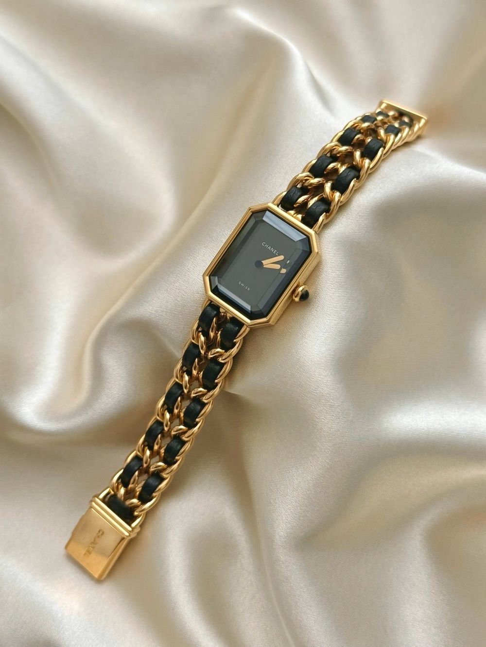 AUTHENTIC VINTAGE CHANEL PREMIERE M WATCH